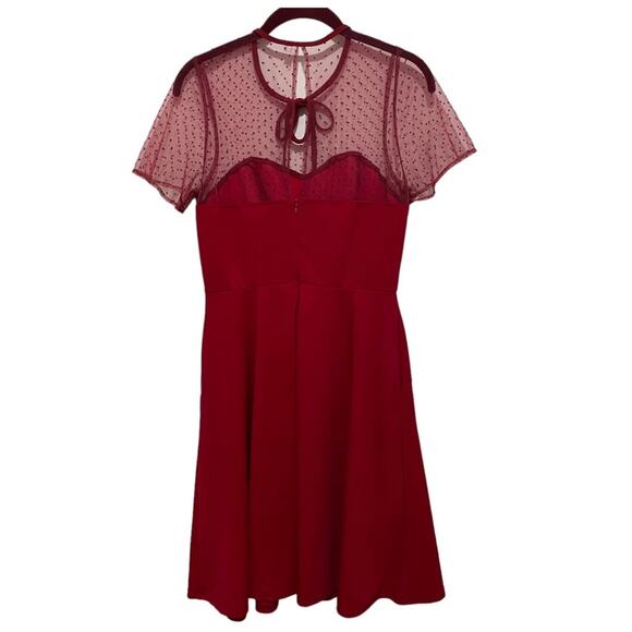 Red Party Dress Size Juniors Medium Dotted Swiss Yoke Fit & Flare Zip Back - Picture 12 of 12